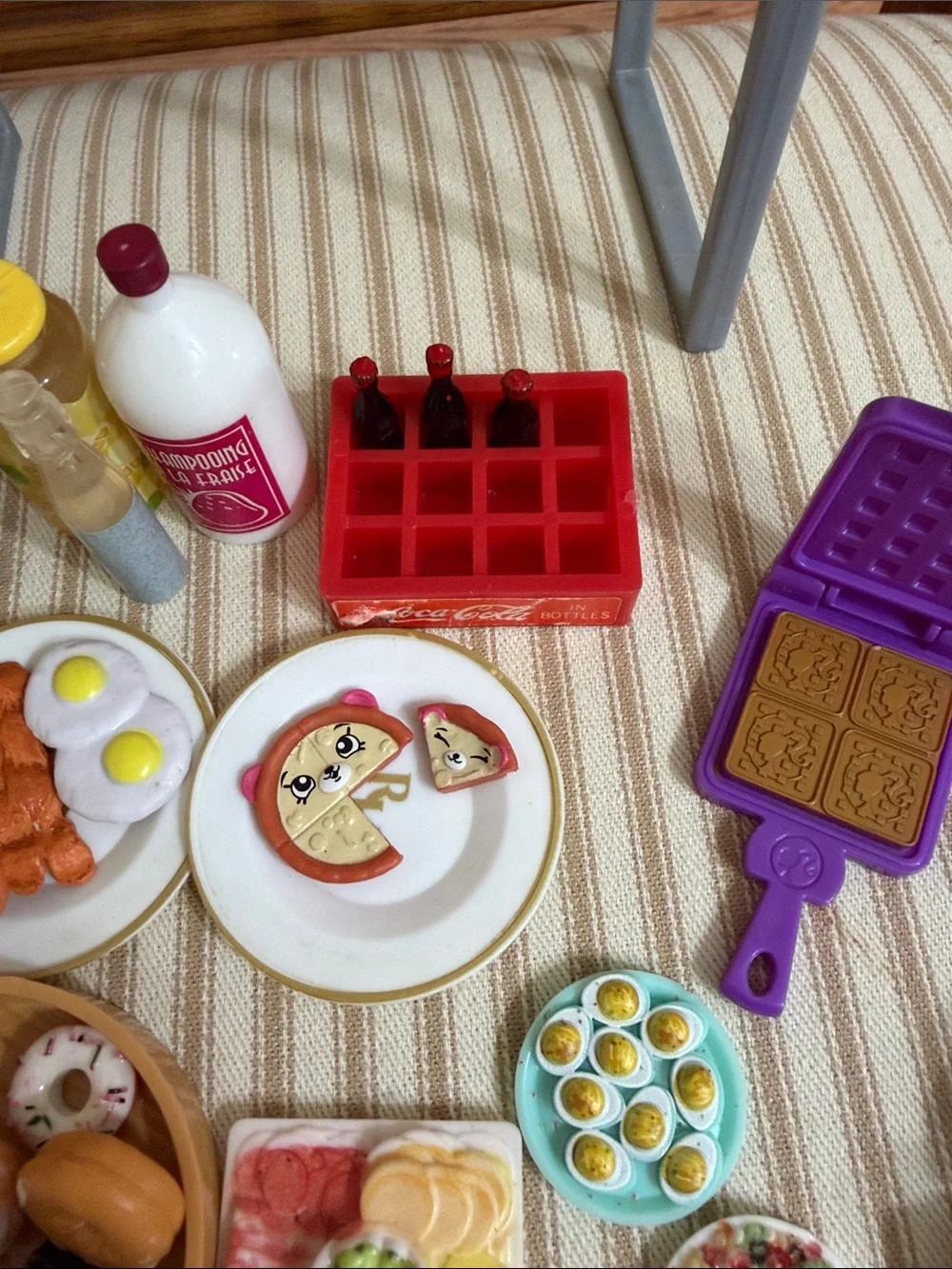N/A dollhouse food